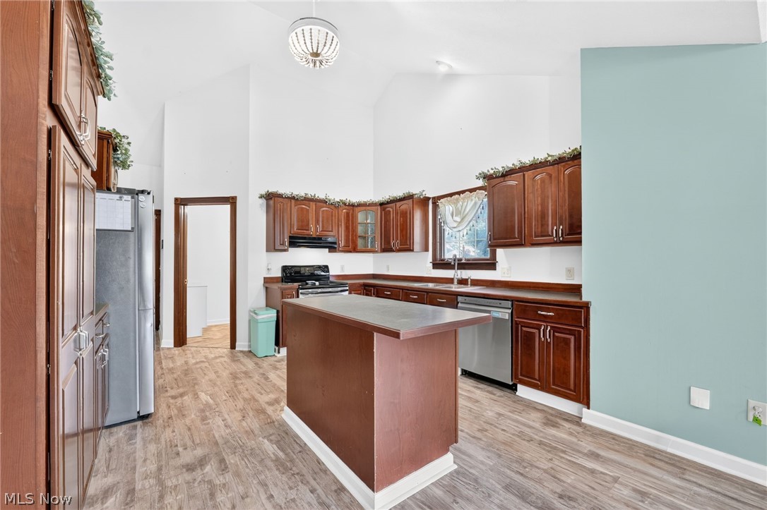 3948 Johnson Road Norton, OH 44203 - Photo 7 of 50 Gallery Image 7