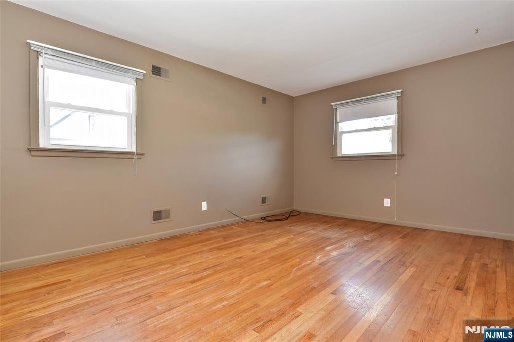 77 Herman Street Hackensack, NJ 07601 - Photo 27 of 40