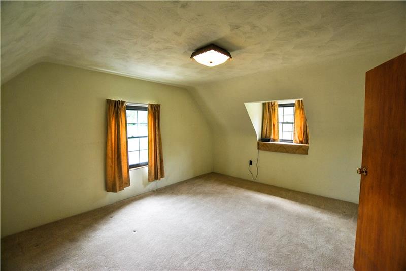 693 Mushrush Road Butler, PA 16002 - Photo 11 of 16