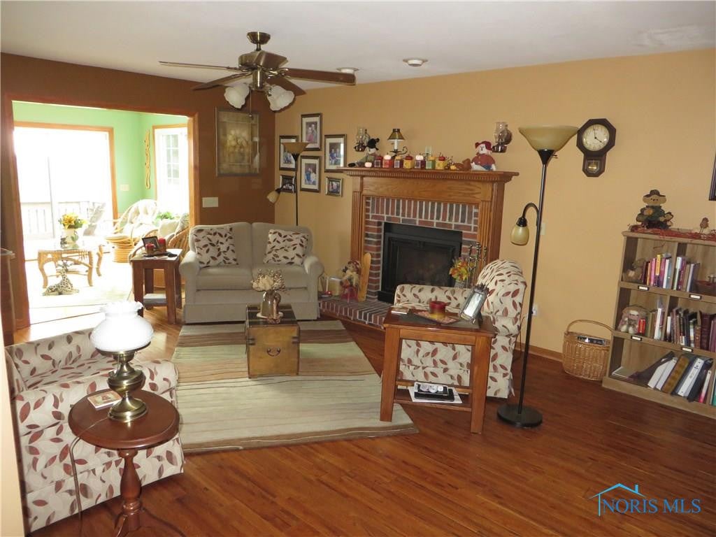 11705 Brint Road Berkey, OH 43504 - Photo 3 of 30 Gallery Image 3