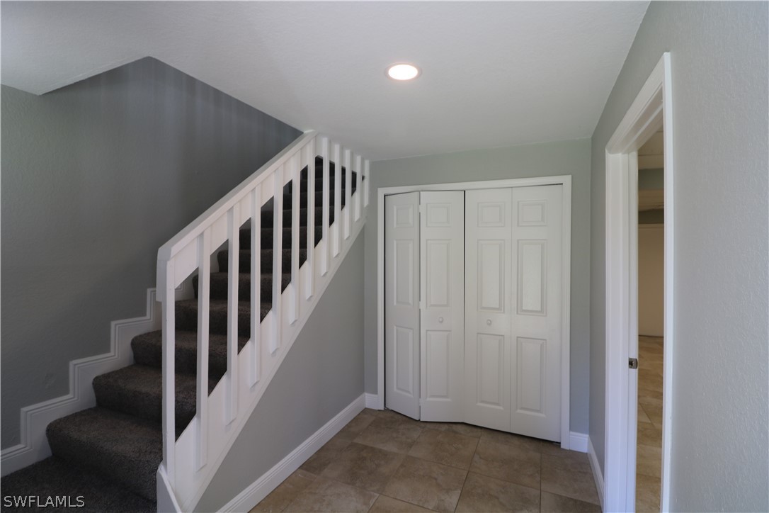 8181 Albatross Road Fort Myers, FL 33967 - Photo 3 of 18 Gallery Image 3