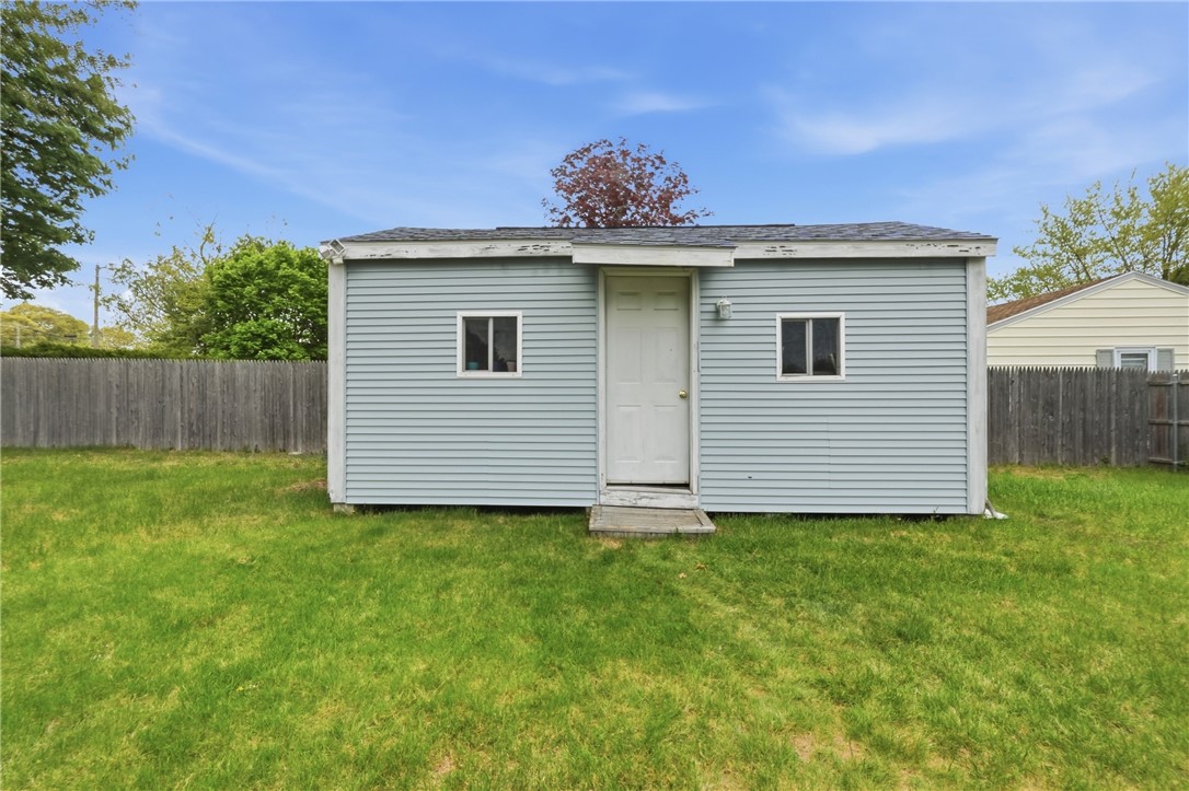 99 Potomac Road Warwick, RI 02888 - Photo 24 of 32 Gallery Image 24