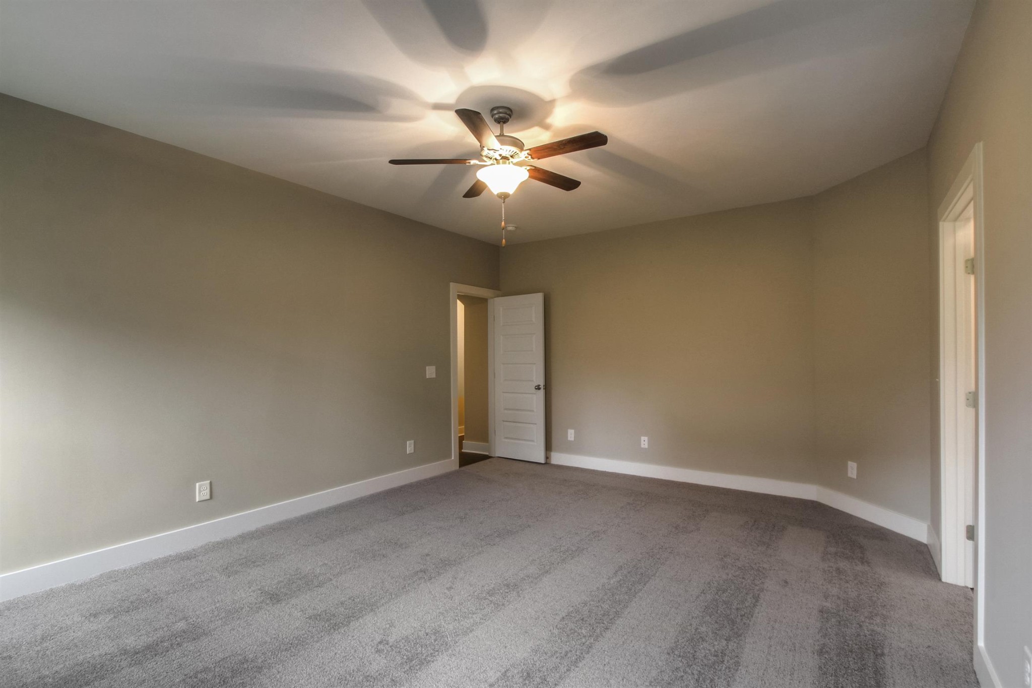 1605 Summit Ridge, Unit 659 Lebanon, TN 37090 - Photo 8 of 9 Gallery Image 8