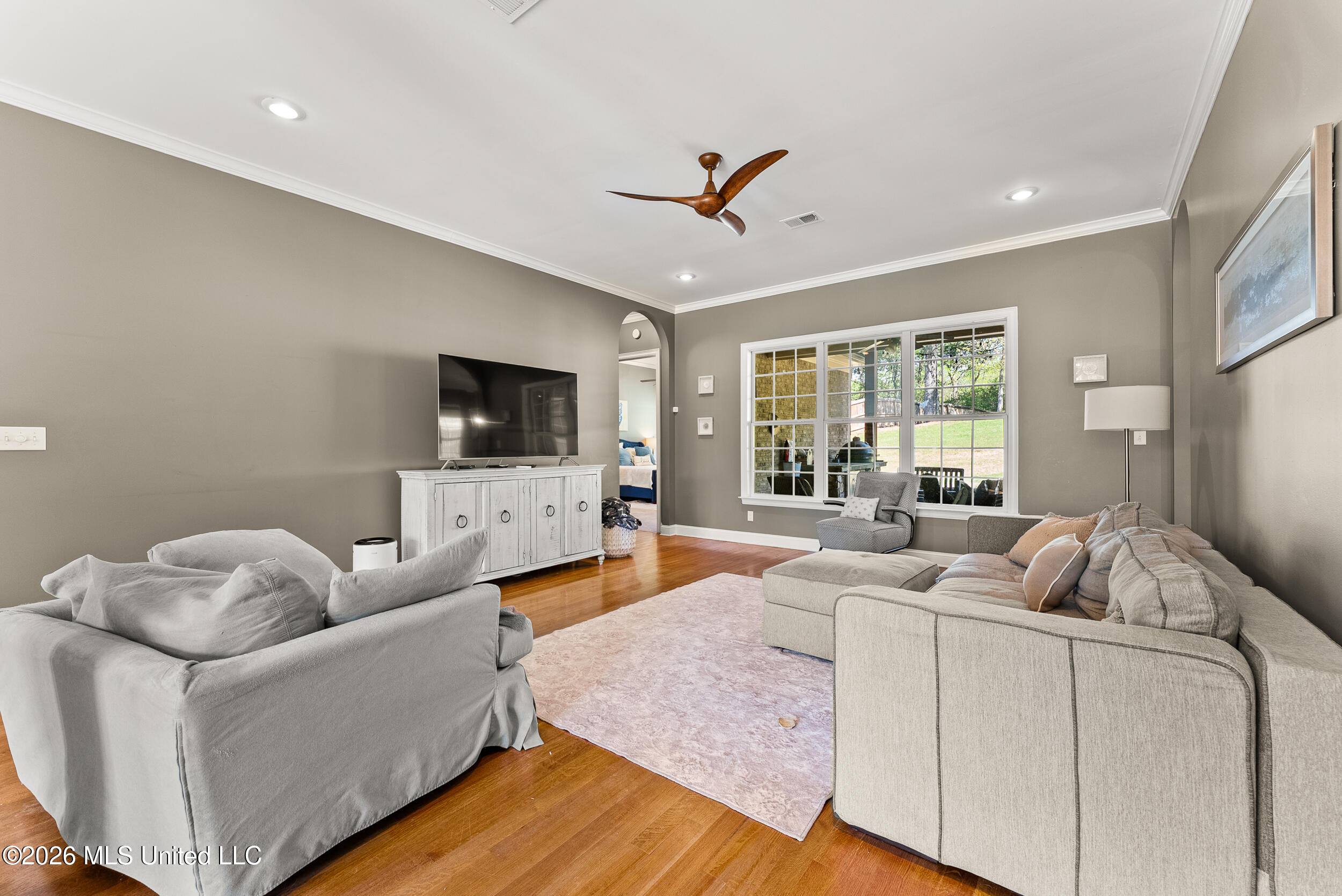 591 Shadow View Drive Hernando, MS 38632 - Photo 11 of 37 Great Room