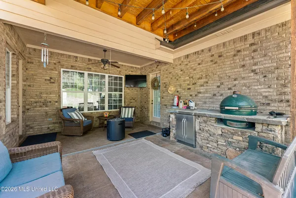 $550,000 | 591 Shadow View Drive, Hernando, MS 38632