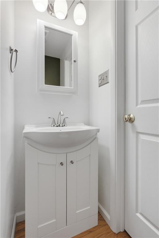 3135 Laurel Ridge Circle Bridgeville, PA 15017 - Photo 11 of 28 Gallery Image 11