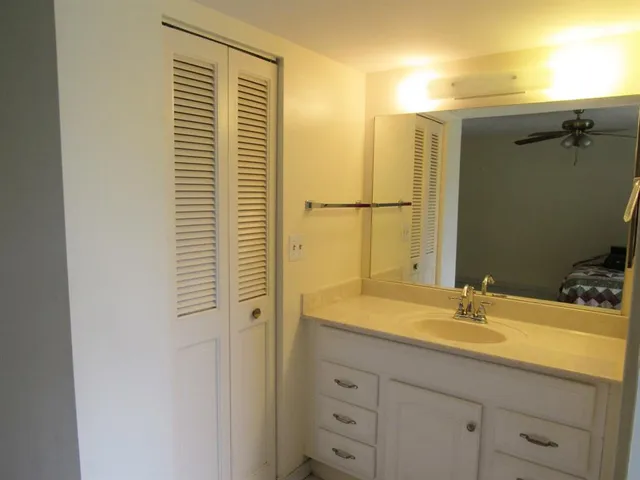 a close view of sink
