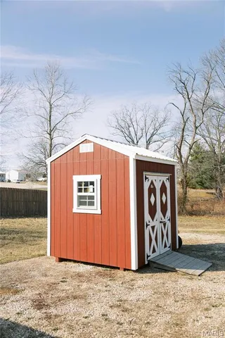 $246,000 | 133 1st Street, Rosebud, MO 63091