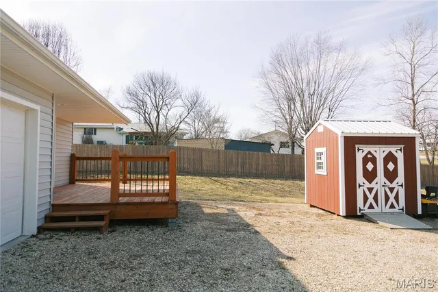 $246,000 | 133 1st Street, Rosebud, MO 63091