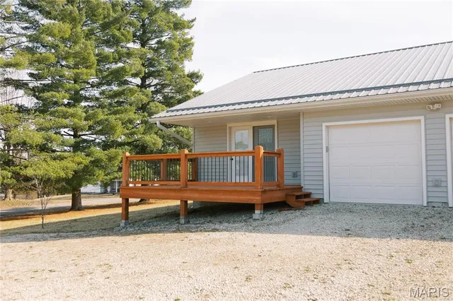 $246,000 | 133 1st Street, Rosebud, MO 63091