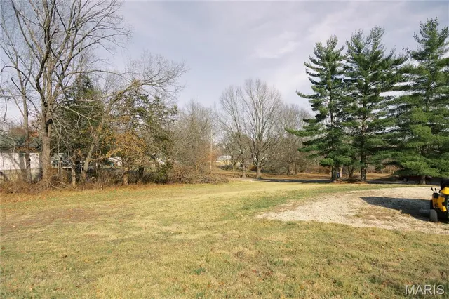 $246,000 | 133 1st Street, Rosebud, MO 63091