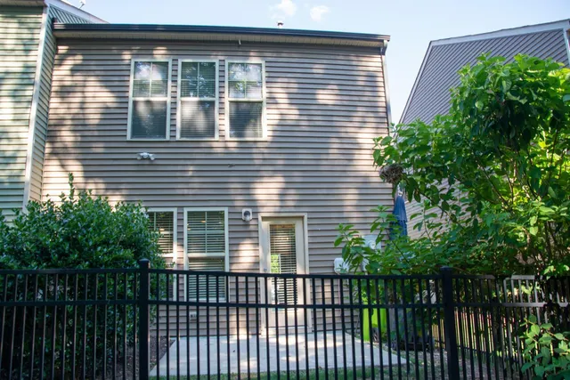 $1,975 | 122 Tuftin Drive, Durham, NC 27703