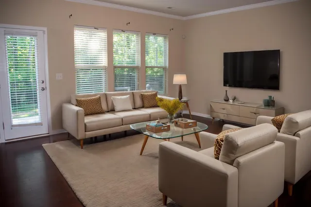 $1,975 | 122 Tuftin Drive, Durham, NC 27703