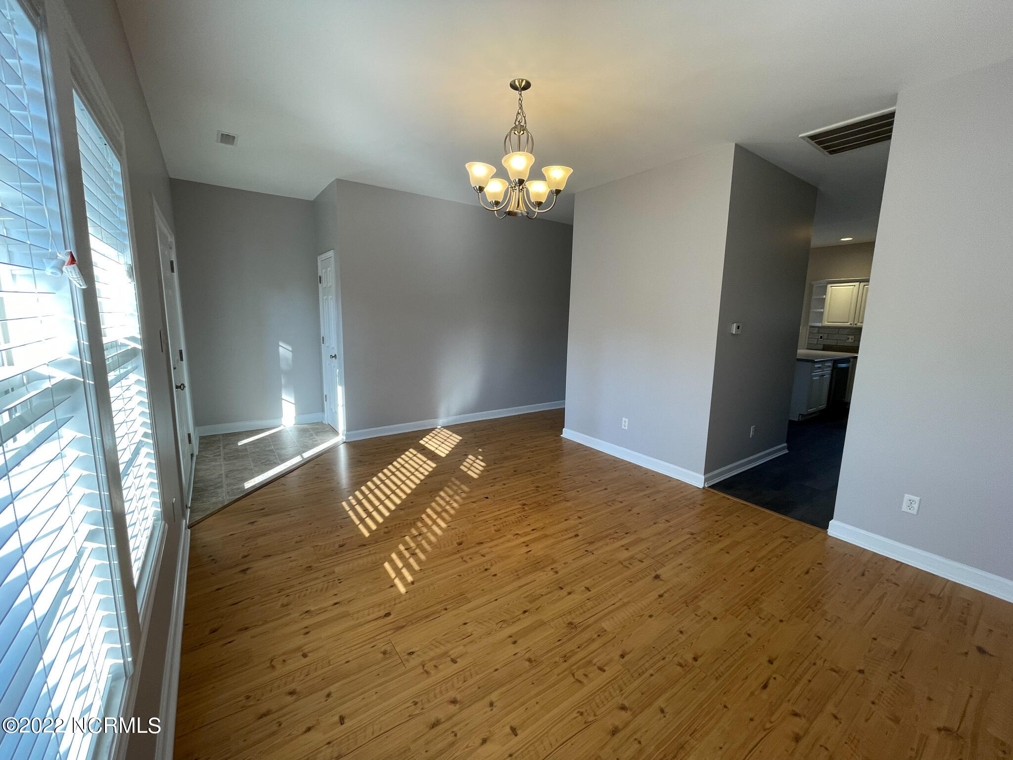 106 Bobwhite Circle Cape Carteret, NC 28584 - Photo 15 of 37 IMG_4565