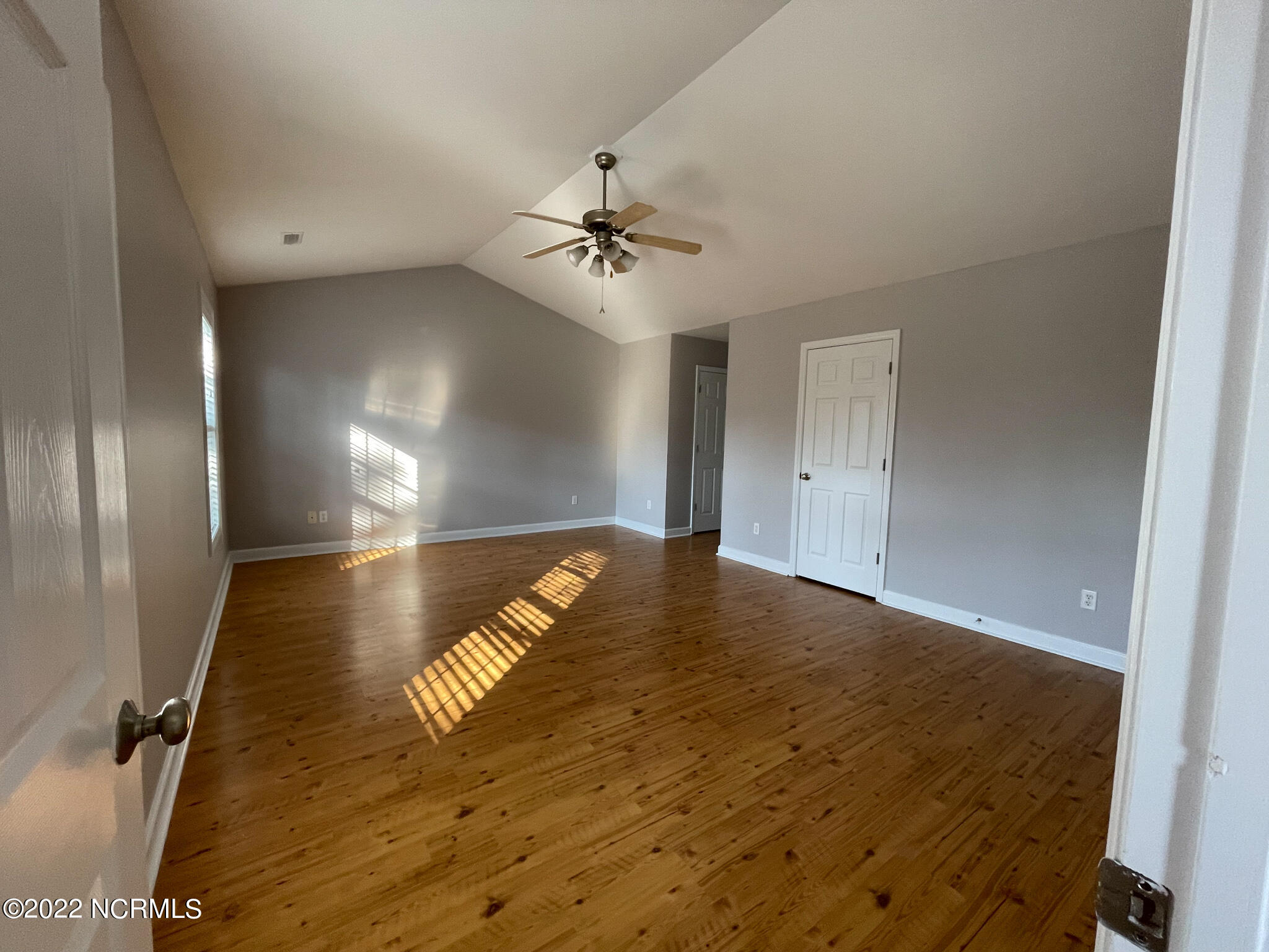 106 Bobwhite Circle Cape Carteret, NC 28584 - Photo 21 of 37 IMG_4571