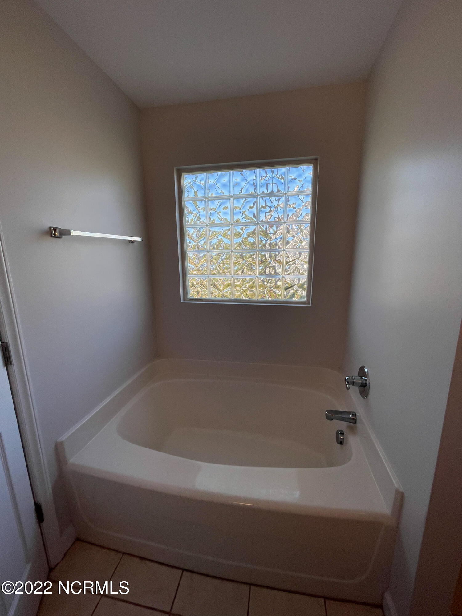 106 Bobwhite Circle Cape Carteret, NC 28584 - Photo 26 of 37 IMG_4603