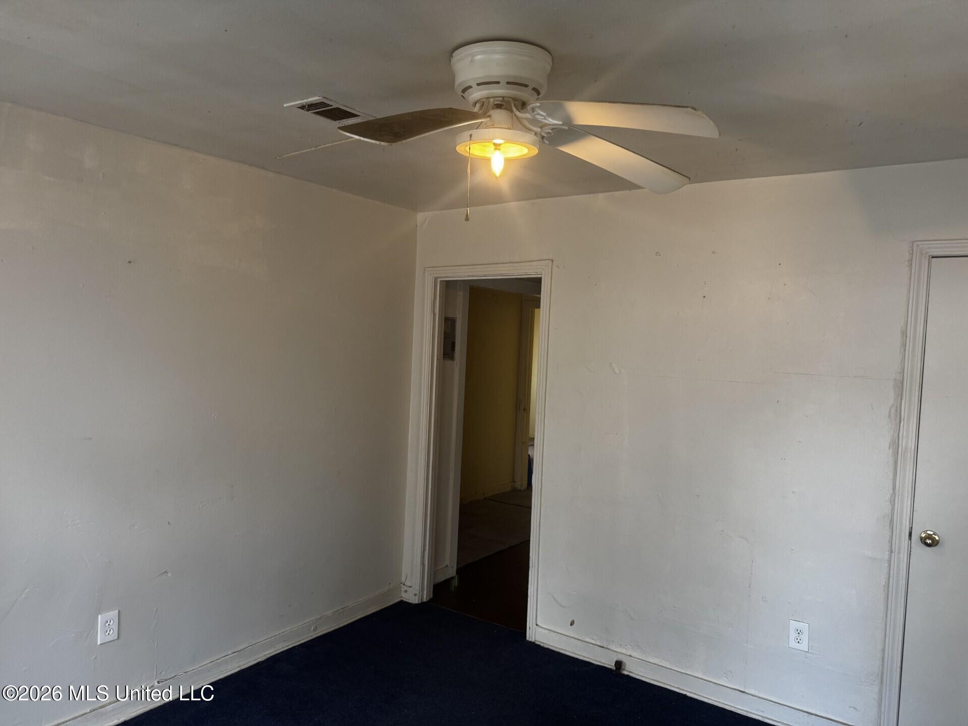 933 Randall Street Jackson, MS 39203 - Photo 2 of 11 faa6ba6b-ce34-495b-bed9-af7bdf3e0248
