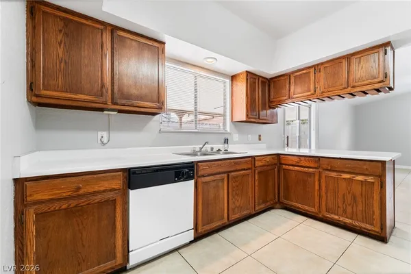 $1,950 | 6513 Capricorn Drive, Las Vegas, NV 89108