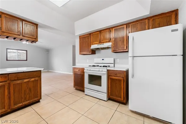 $1,950 | 6513 Capricorn Drive, Las Vegas, NV 89108