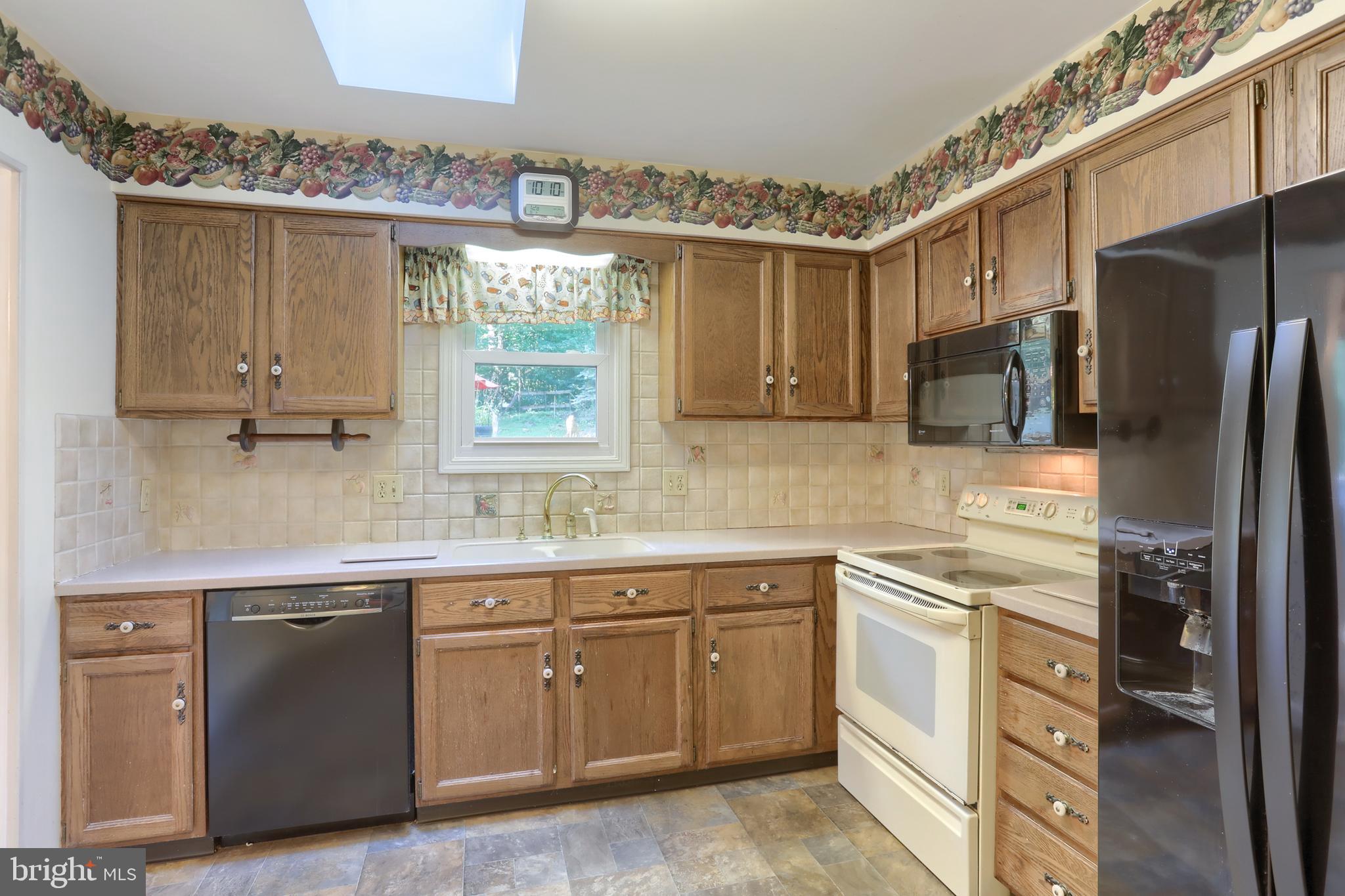 5958 Bossler Road Elizabethtown, PA 17022 - Photo 11 of 32 Gallery Image 11