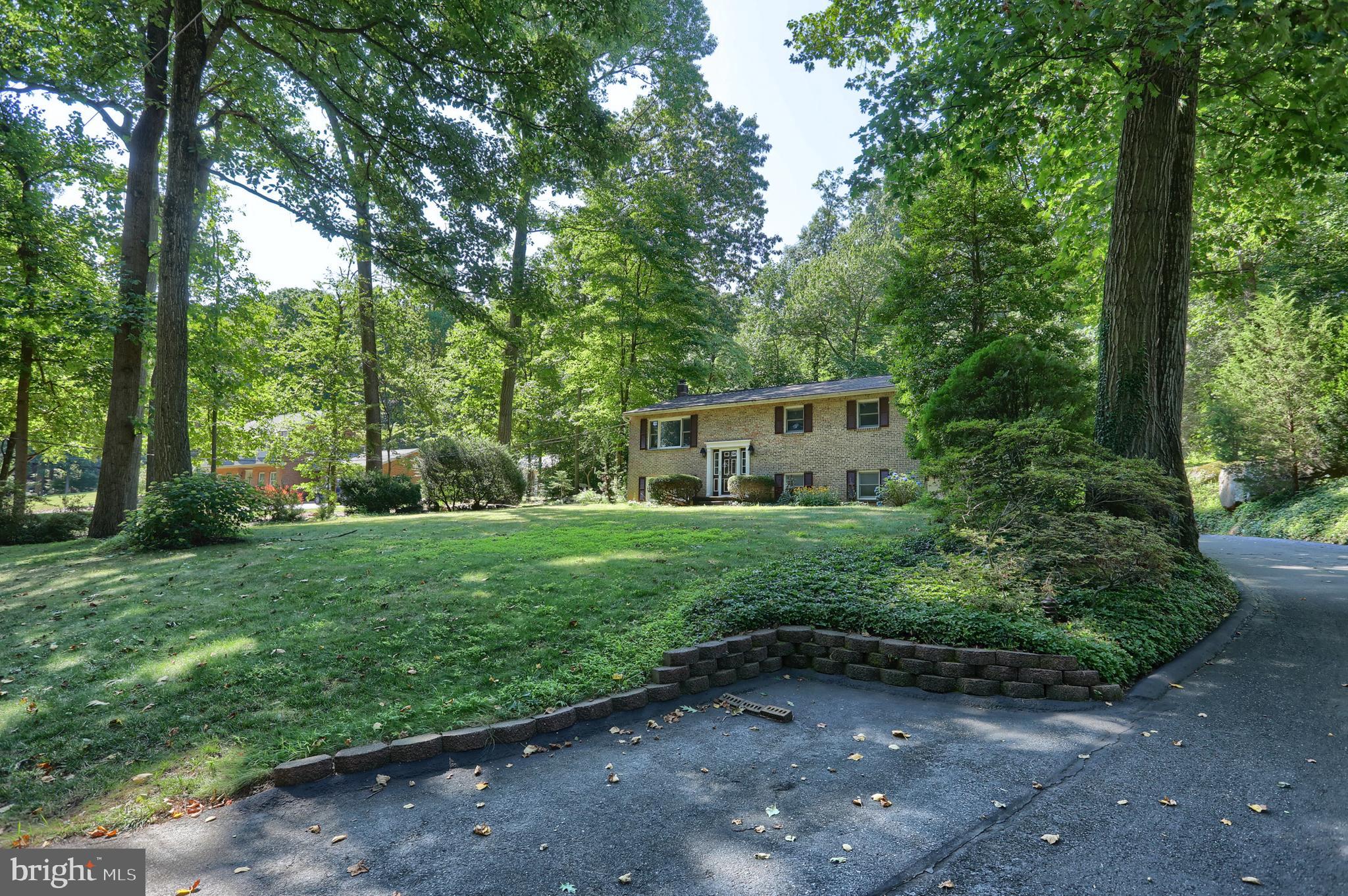 5958 Bossler Road Elizabethtown, PA 17022 - Photo 3 of 32 Gallery Image 3