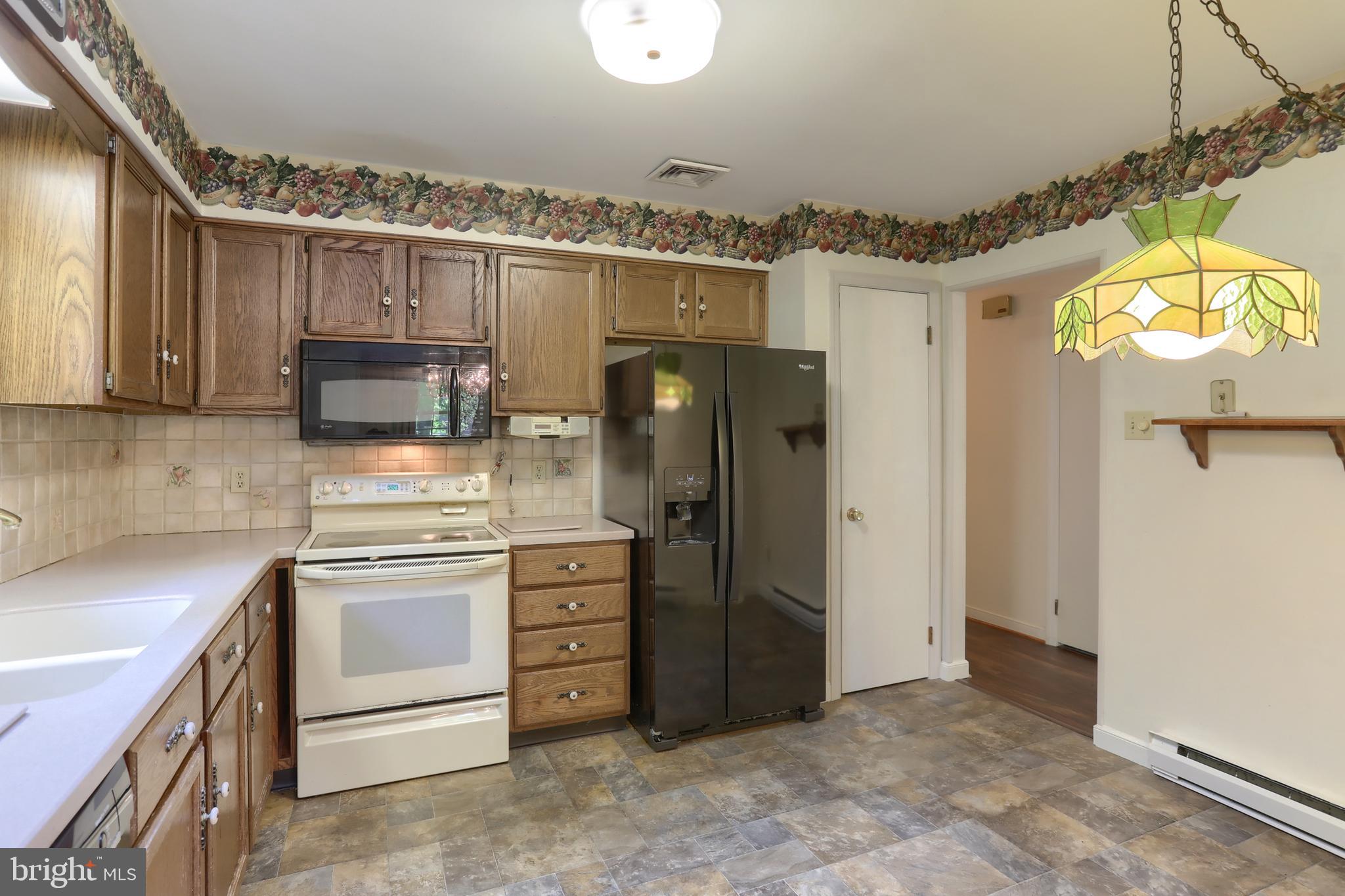 5958 Bossler Road Elizabethtown, PA 17022 - Photo 9 of 32 Gallery Image 9