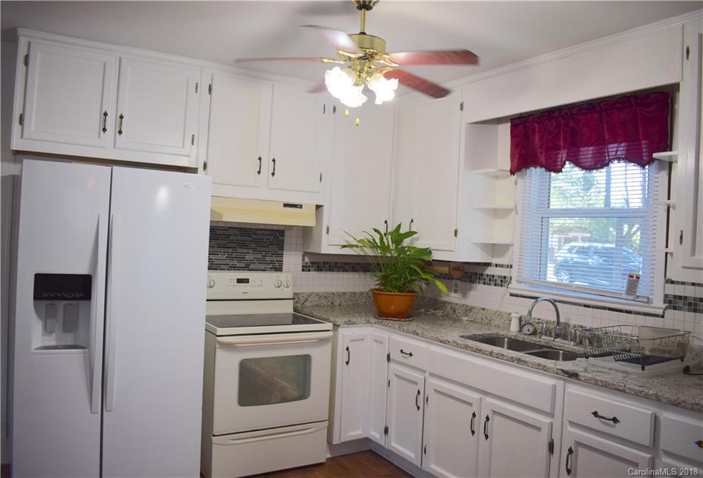 1032 Finley Road Rock Hill, SC 29730 - Photo 3 of 16 Gallery Image 3