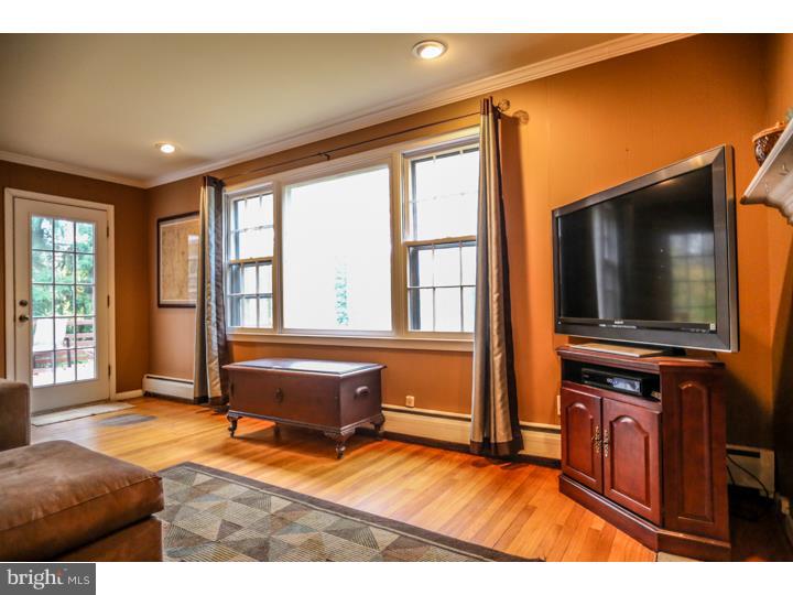 281 Irish Road Berwyn, PA 19312 - Photo 9 of 21 Family Room