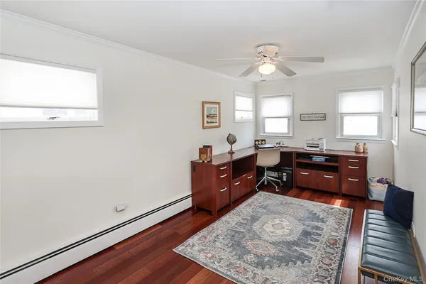 $929,000 | 921 Ilse Court, North Bellmore, NY 11710