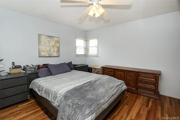 $929,000 | 921 Ilse Court, North Bellmore, NY 11710