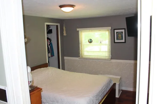 $555,000 | 4477 104th Avenue, Allegan, MI 49010