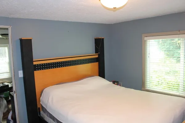 $555,000 | 4477 104th Avenue, Allegan, MI 49010