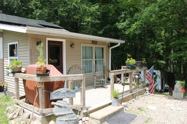 $555,000 | 4477 104th Avenue, Allegan, MI 49010