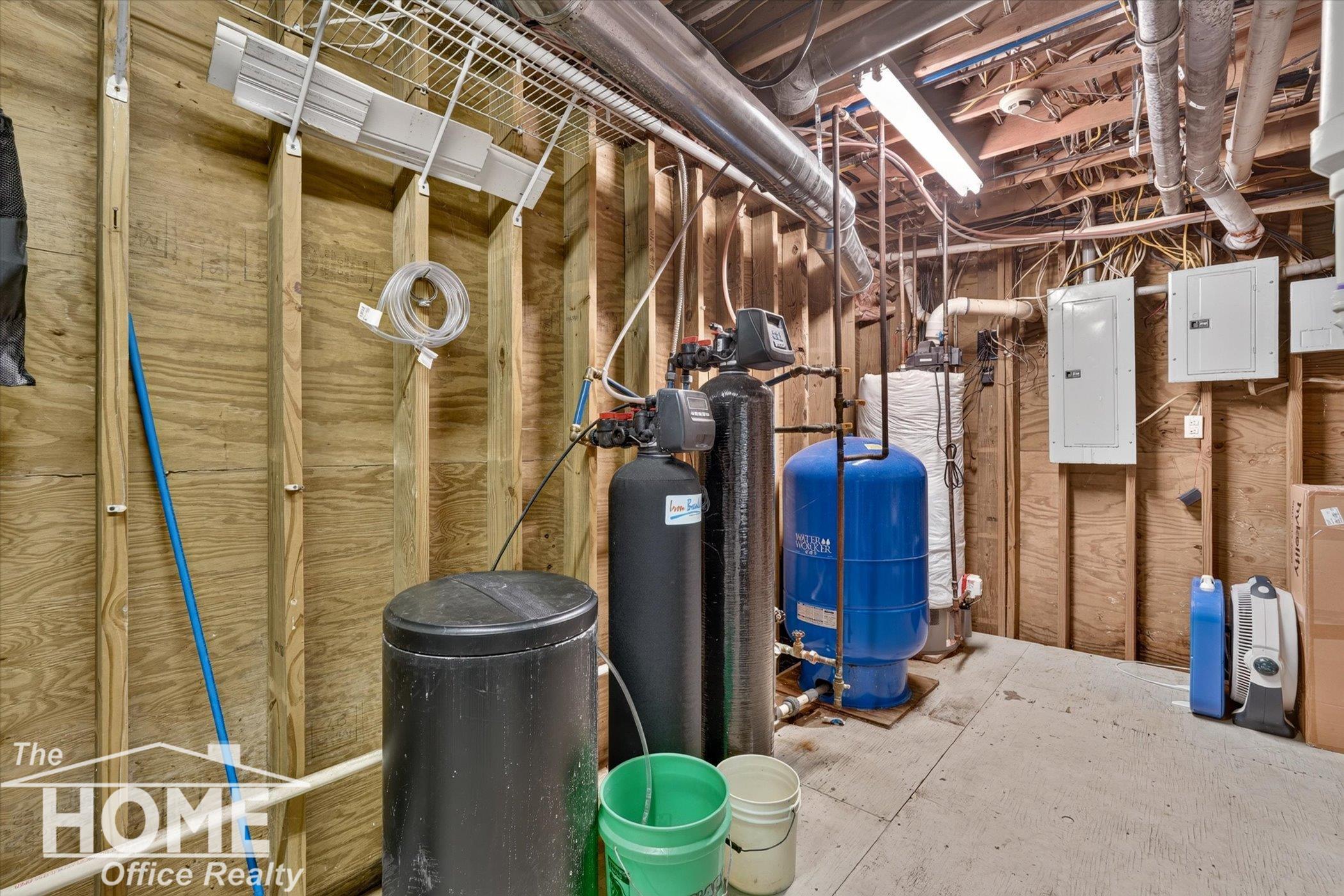 3323 South M-52 Road Owosso, MI 48867 - Photo 48 of 75 50213396-0c126560-96d8-4d4b-8676-b71ce996f291.JPG