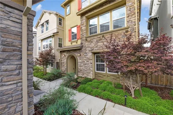 $1,150,000 | 1303 Antonella Place, Hayward, CA 94541