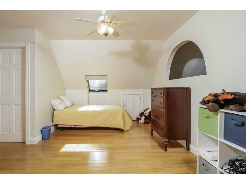 148 Cedar Island Road Narragansett, RI 02882 - Photo 16 of 25 Bedroom.