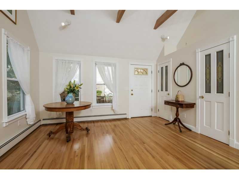 148 Cedar Island Road Narragansett, RI 02882 - Photo 3 of 25 Living Room.