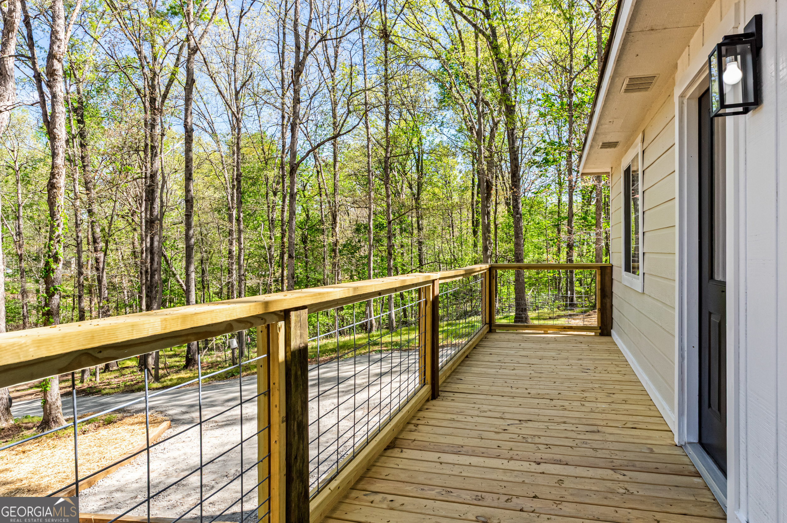 684 Faith Lane Clarkesville, GA 30523 - Photo 4 of 42
