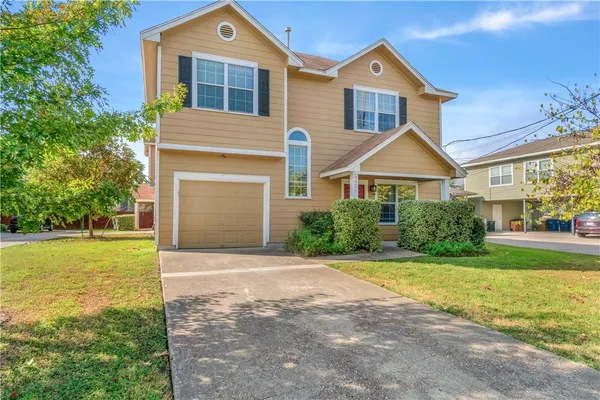 $2,350 | 6009 Fairway Street, Unit 1A, Austin, TX 78741