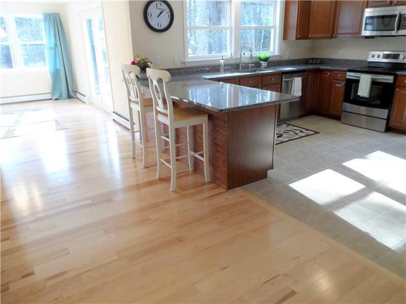14 Jesse Road Topsham, ME 04086 - Photo 4 of 33 Kitchen. Kitchen open to dining room