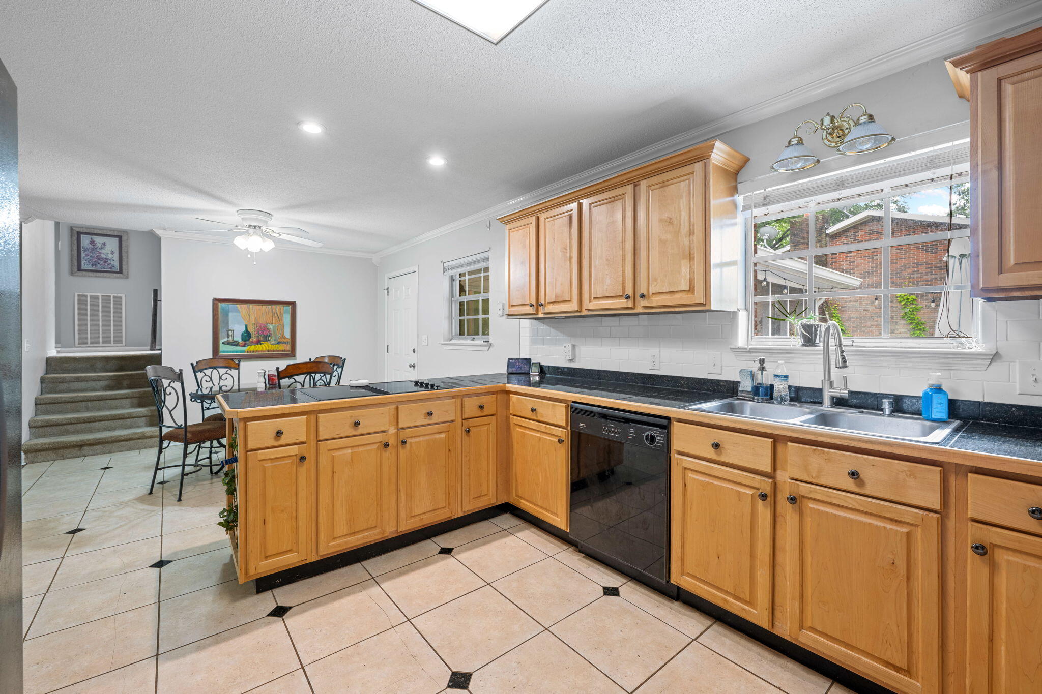 9 Maple Lane Fort Oglethorpe, GA 30742 - Photo 15 of 40 22-web-or-mls-DSC_0078-17