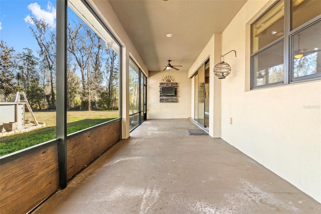 765 Sloans Ridge Road Groveland, FL 34736 - Photo 36 of 62 a view of a building from a balcony