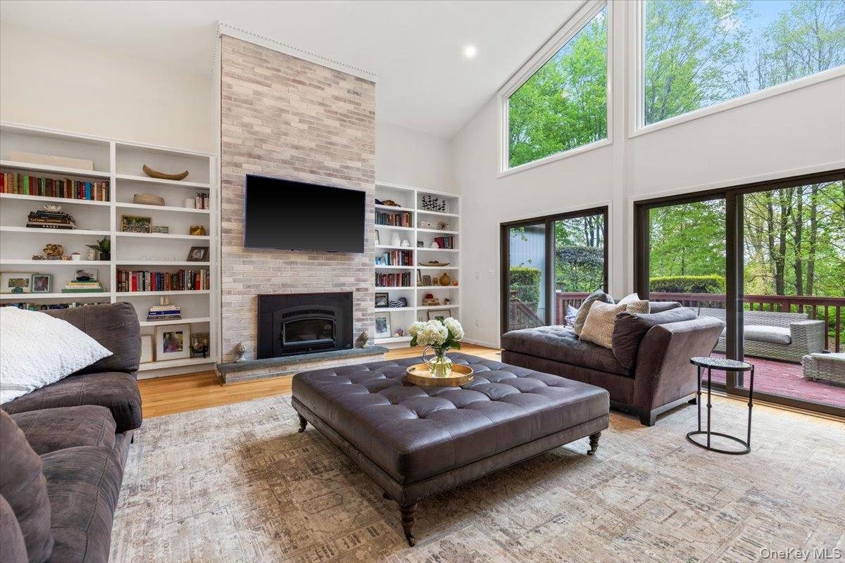37 Talcott Road Rye Brook, NY 10573 - Photo 4 of 25 Built-ins, fireplace and tons of light
