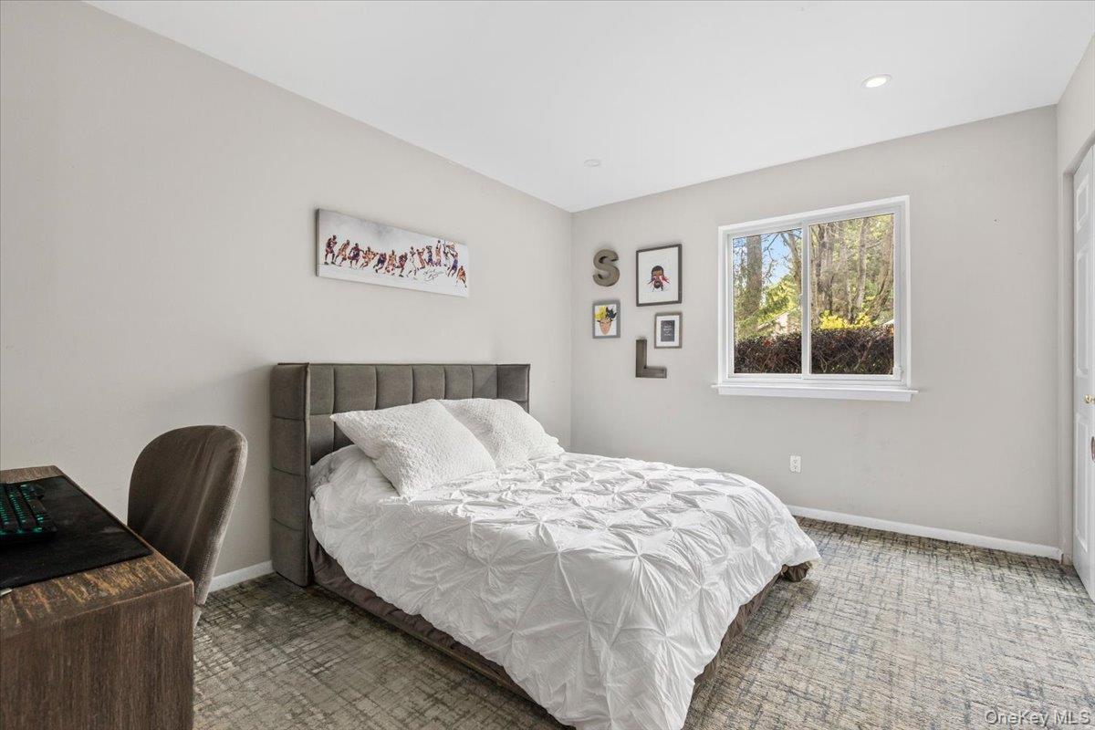 37 Talcott Road Rye Brook, NY 10573 - Photo 8 of 25 First floor bedroom