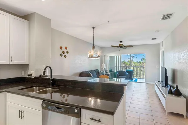 a view of a livingroom with furniture