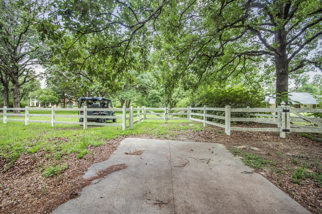 18222 Stoney Point Burch Road Greenwell Springs, LA 70739 - Photo 9 of 37 Photo 9