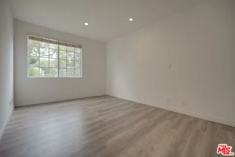 $4,395 | 9800 Vidor Drive, Unit 101, Los Angeles, CA 90035