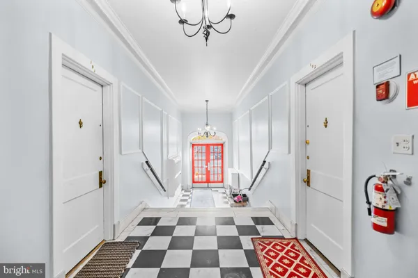 a view of entryway with a front door