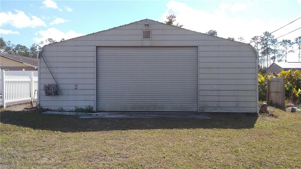900 sqft garage/workshop