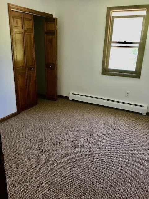 147 East County Road Rutland, MA 01543 - Photo 13 of 17 an empty room with a window